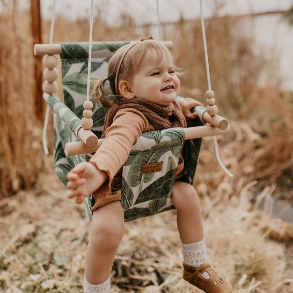 Sweet Swinging Outdoor Baby & Toddler Swing–Tropical Leaf 1 / 8' / Twisted Black