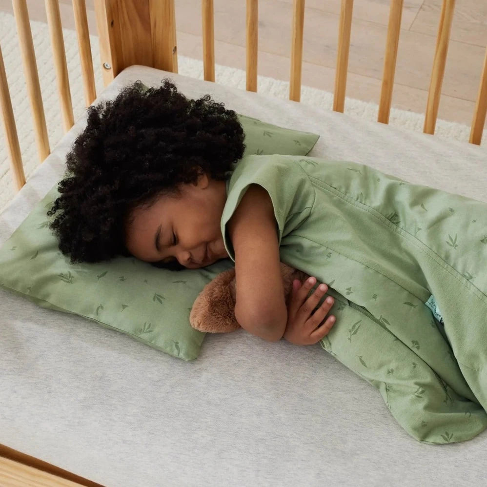 2 year old pillow in crib hot sale