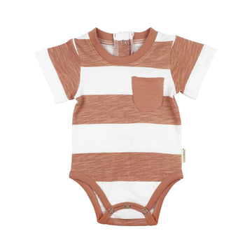 A picture of the L'ovedbaby Slub Jersey Crewneck Bodysuit in Adobe Stripe against a white background