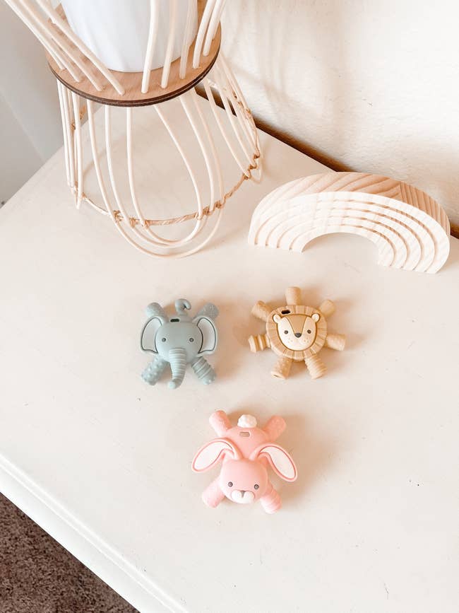 Ritzy Teether™ Molar Teether - Lion