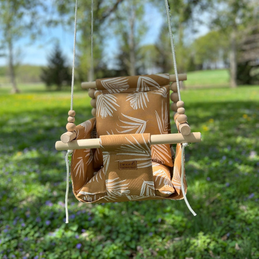 Outdoor Baby/Child Swing - Nutmeg Leaf